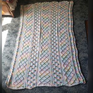 💕Pretty in Pastels Fisherman Style Afghan Hand Crocheted In White and Pastel
